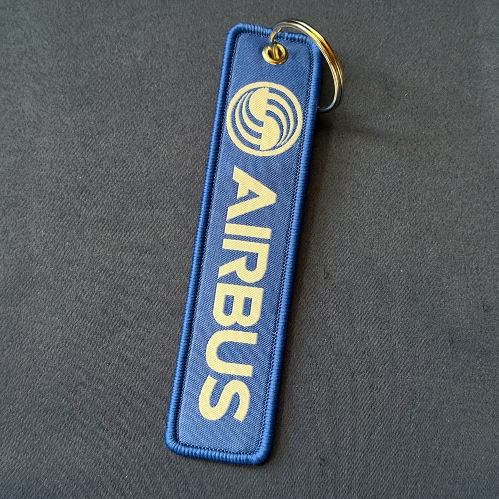 Boeing Airbus new keyring keychain